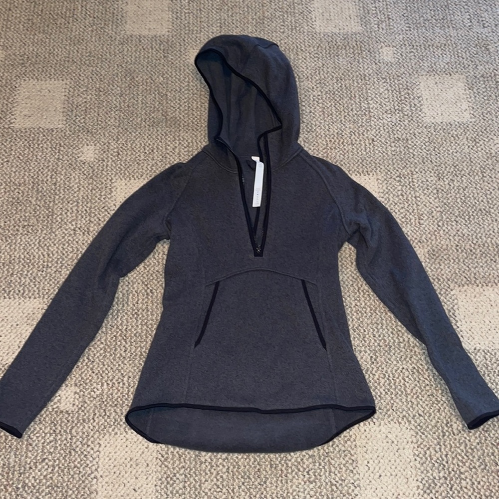 Lululemon 1/2 Zip